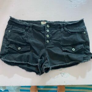 Vintage LEI Cargo Shorts Low Rise Ashley Raw Hem
& Waistband Exposed Button 17